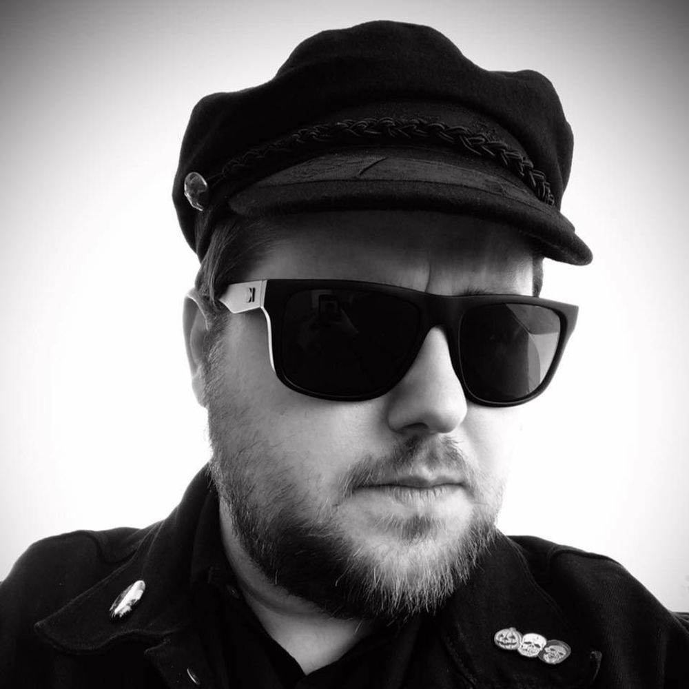 Meet your Posher, Marky